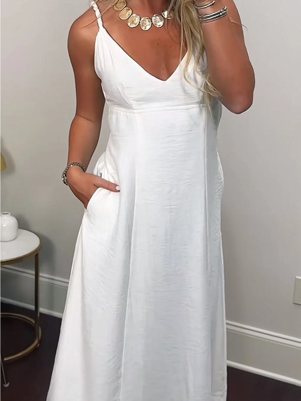 Cider White Maxi Dress - Picture 2 of 8